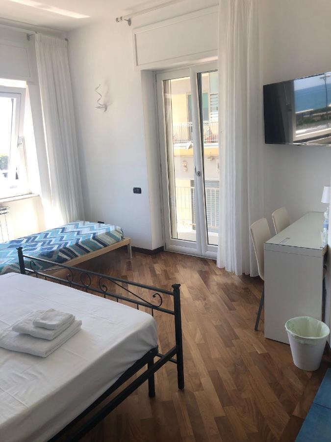 Hotel Blue Sea Salerno Exteriér fotografie